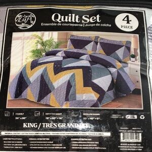 NWT King Full Bedding Set beautiful spring colors